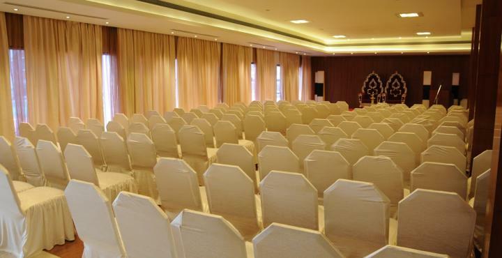 Hotel Moti Mahal à Mangalore Extérieur photo