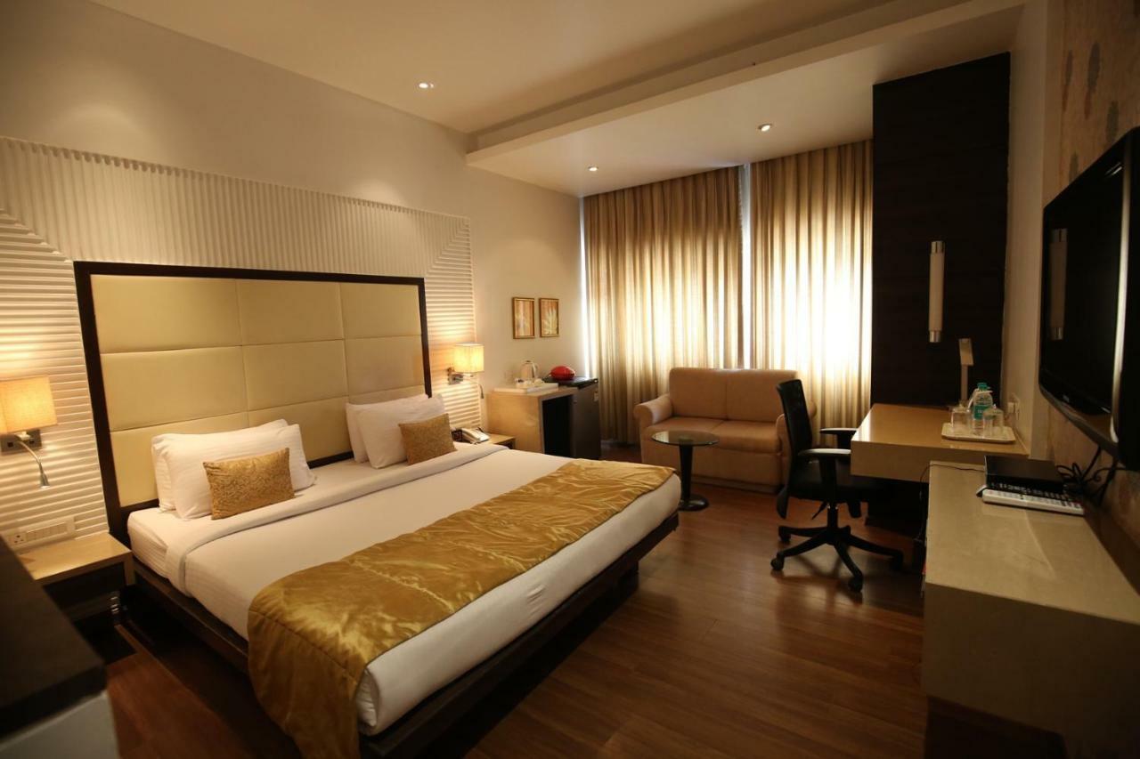 Hotel Moti Mahal à Mangalore Extérieur photo