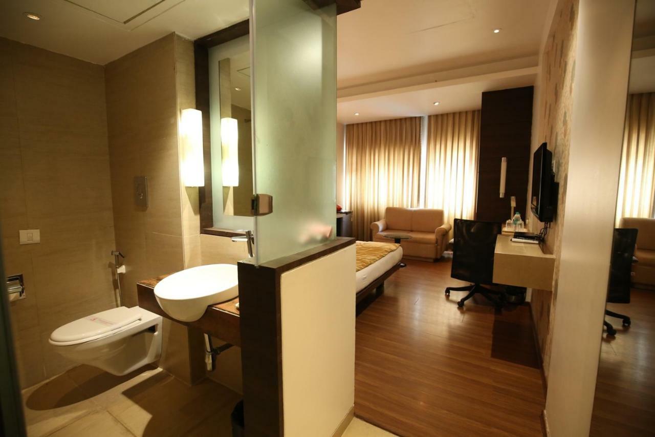 Hotel Moti Mahal à Mangalore Extérieur photo