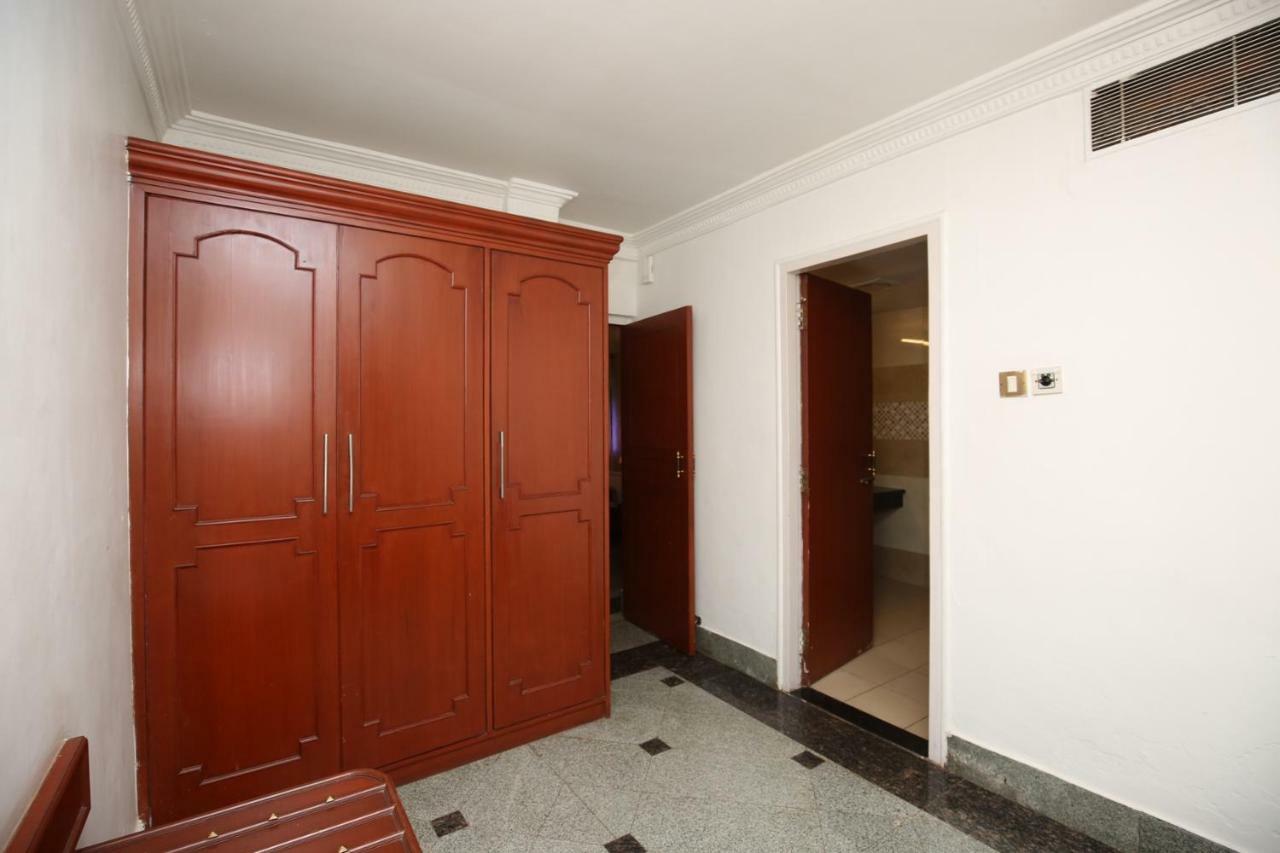 Hotel Moti Mahal à Mangalore Extérieur photo