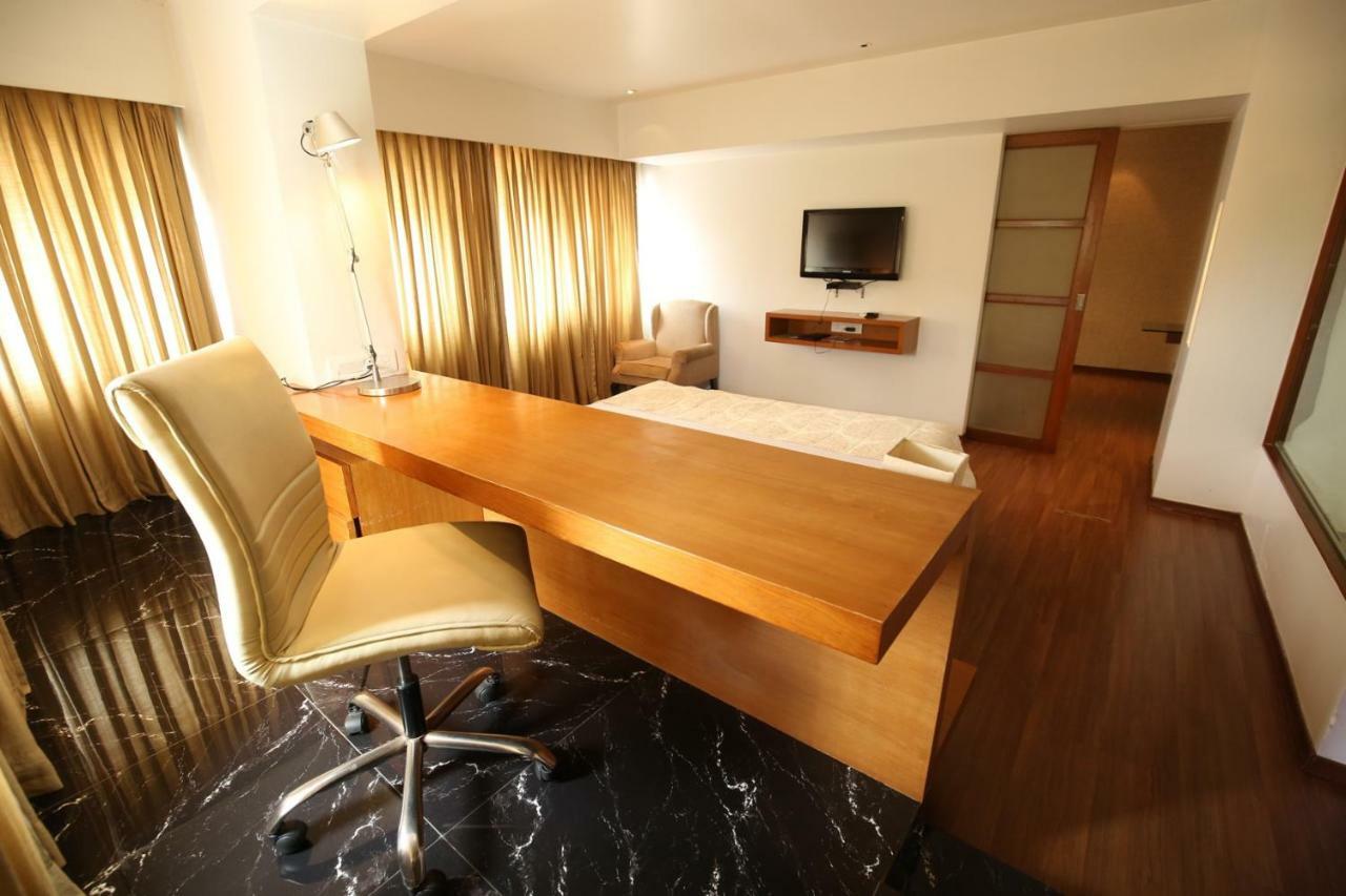 Hotel Moti Mahal à Mangalore Extérieur photo
